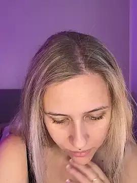 Try girls webcam shows. Sweet cute Free Performers.