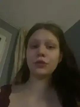 Lunliss from StripChat