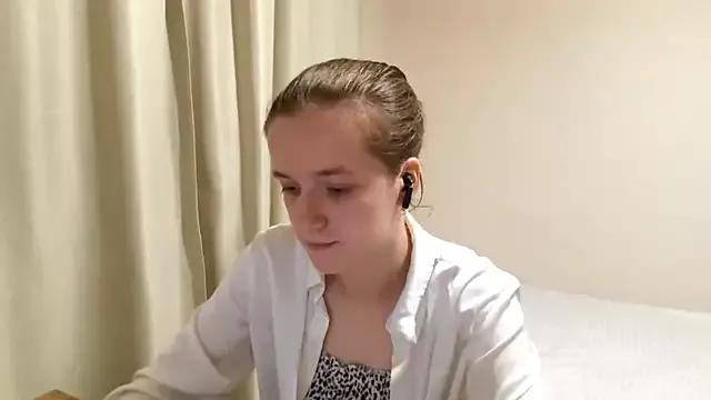 Try girls webcam shows. Sweet cute Free Performers.