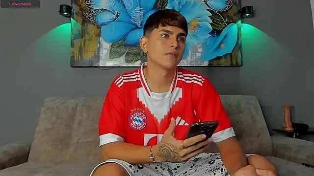 Freechat Lyam_ap on StripChat