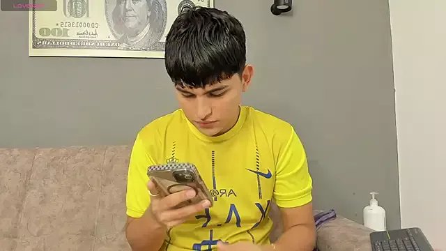 Freechat Lyam_ap on StripChat