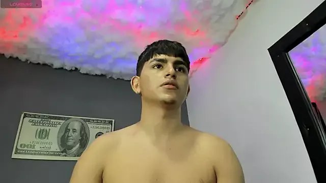 Freechat Lyam_ap on StripChat