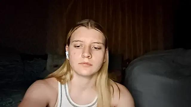 Try girls webcam shows. Sweet cute Free Performers.