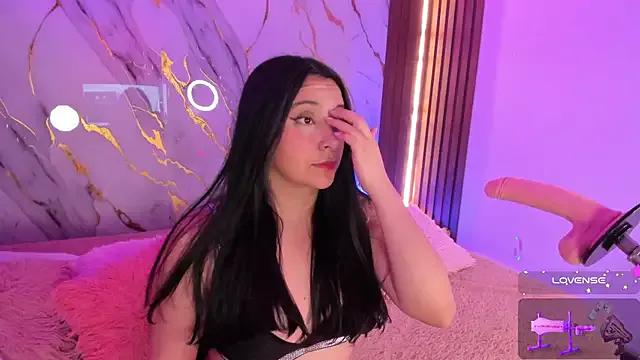 Try girls webcam shows. Sweet cute Free Performers.