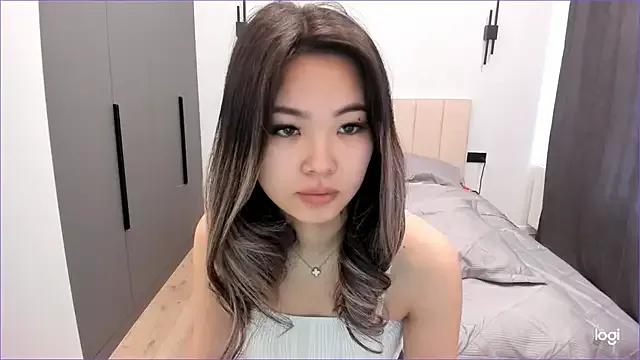Maakimita from StripChat is Freechat