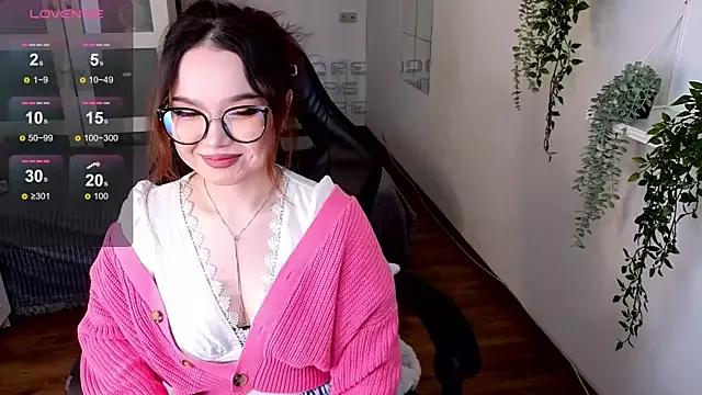 Try girls webcam shows. Sweet cute Free Performers.