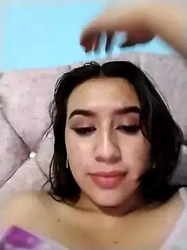 madeline_lx from StripChat is Freechat