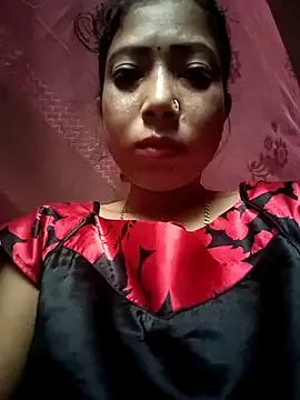 Magic-heart1 from StripChat is Freechat
