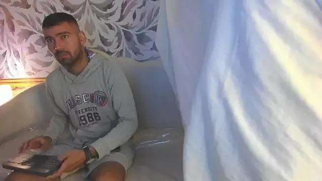 Magnus_jafar from StripChat is Freechat