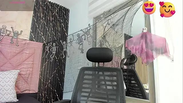 maia_bianchi from StripChat is Freechat