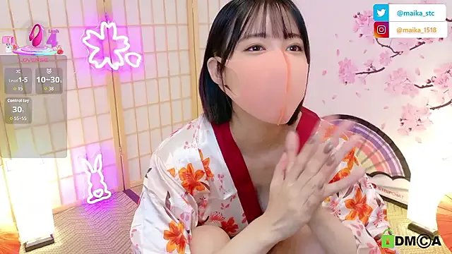 Private maika08 on StripChat