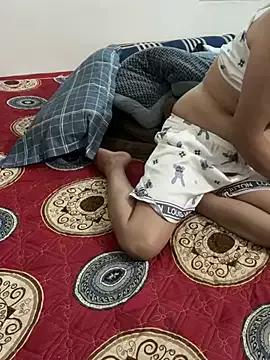 Maily_NC from StripChat is Freechat