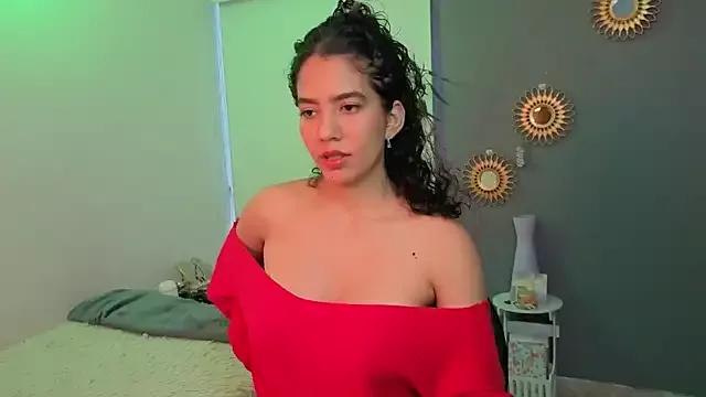 Maithe_Perroni from StripChat