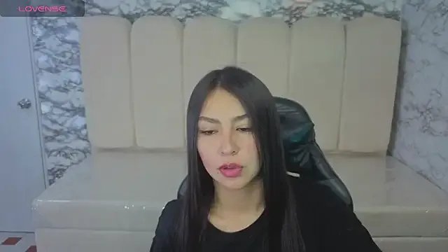 Freechat Maleja_v_ on StripChat