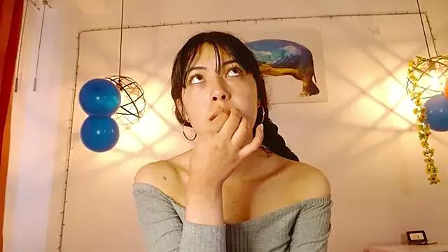 malejahotcs01 from StripChat is Freechat