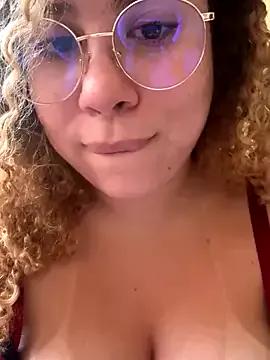 Malika_khalid on StripChat