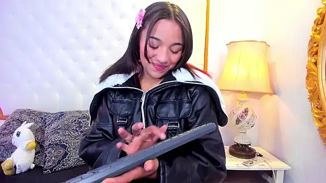 Try girls webcam shows. Sweet cute Free Performers.