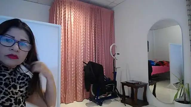 Manuela_lara_ from StripChat is Freechat