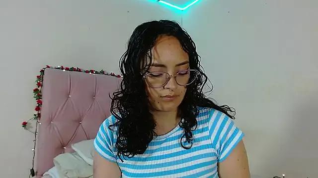 manumeow1 from StripChat is Freechat