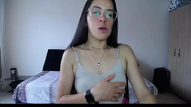 Try girls webcam shows. Sweet cute Free Performers.