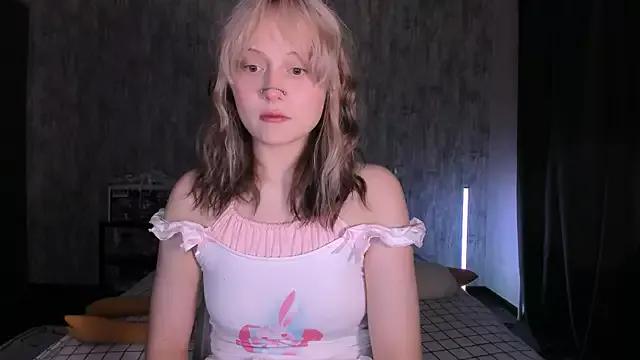 Try girls webcam shows. Sweet cute Free Performers.