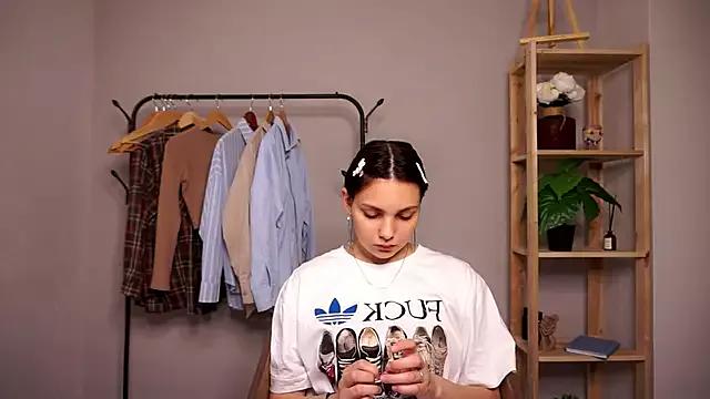 Try girls webcam shows. Sweet cute Free Performers.