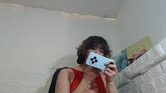 Marian_Cristal from StripChat is Freechat