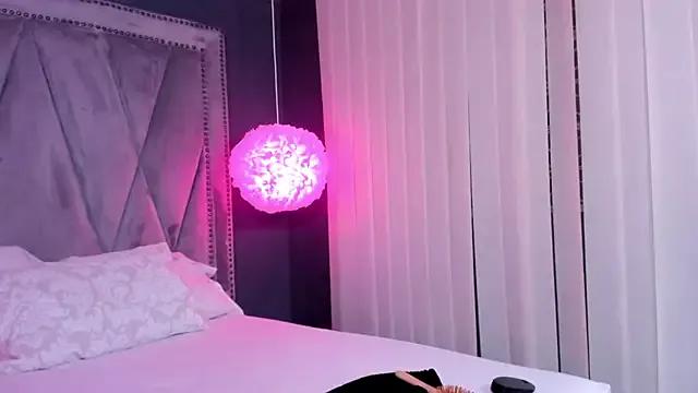 Mariana_Kalo from StripChat is Freechat