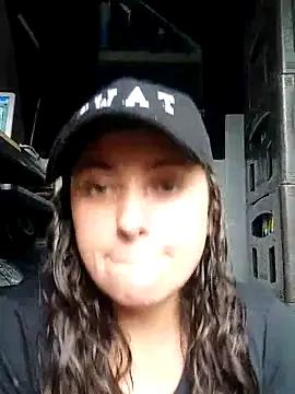 Mariana_ruizz from StripChat is Freechat