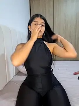 MarianaBlaze from StripChat is Freechat