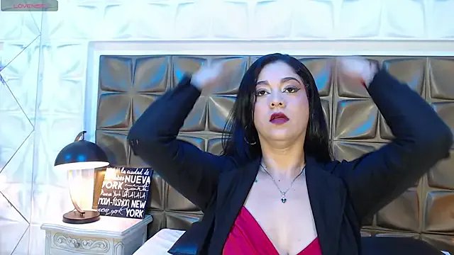 Freechat MarianaMontezz on StripChat