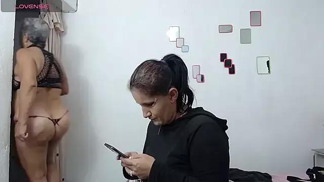 Try girls webcam shows. Sweet cute Free Performers.