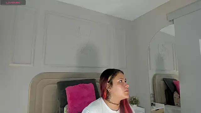Try girls webcam shows. Sweet cute Free Performers.