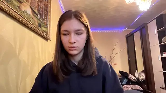 Try girls webcam shows. Sweet cute Free Performers.