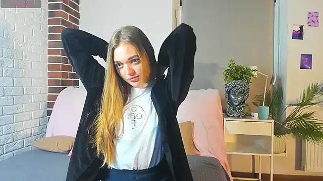 MarryLuz from StripChat