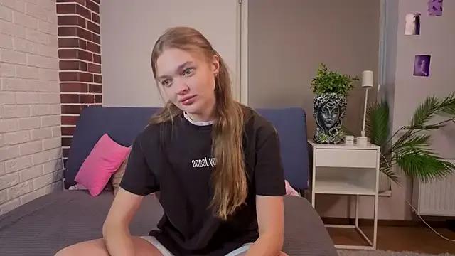 Try girls webcam shows. Sweet cute Free Performers.