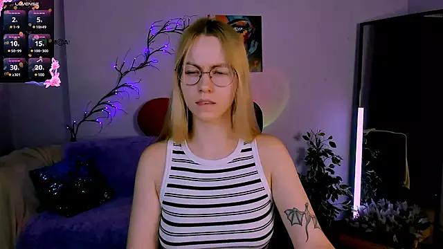 Try girls webcam shows. Sweet cute Free Performers.