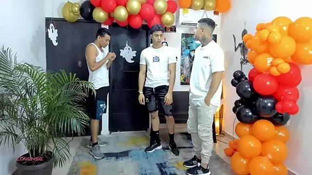 Try girls webcam shows. Sweet cute Free Performers.