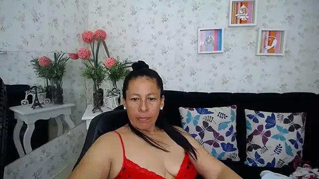 mature_martina from StripChat is Freechat