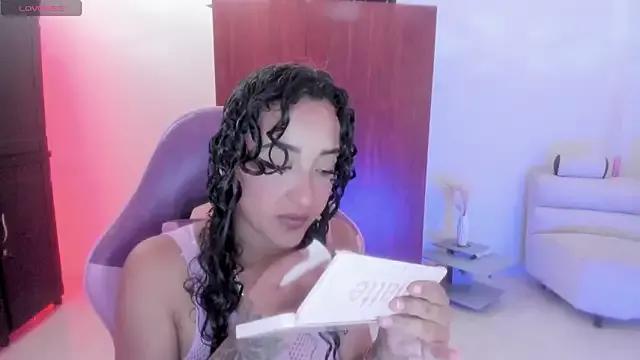 Try girls webcam shows. Sweet cute Free Performers.