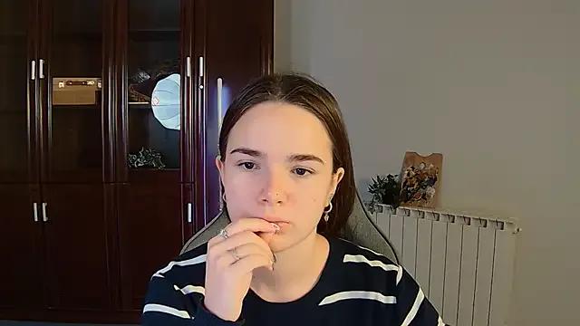 May_Bloom from StripChat is Freechat