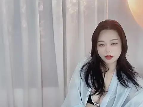 Maya-Lila- from StripChat is Freechat