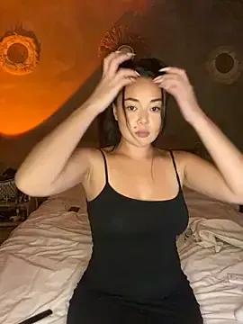 mayakitsune69 on StripChat 