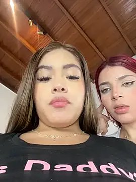 Freechat MayaMoanXXX on StripChat