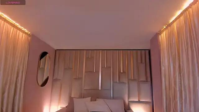 MayaMoretti_ from StripChat is Freechat