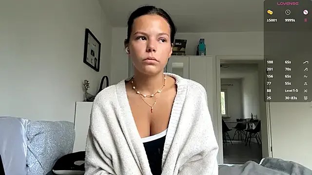 Freechat MaydaCornwall on StripChat