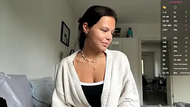 Freechat MaydaCornwall on StripChat