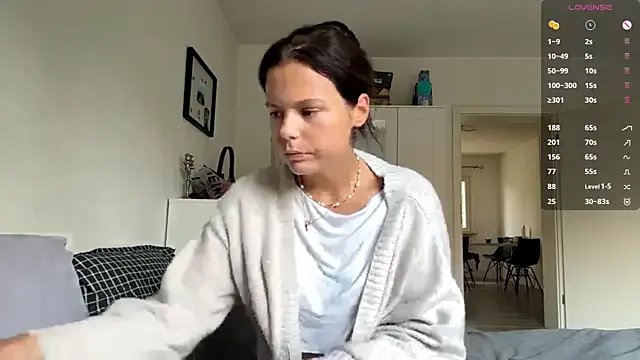 Freechat MaydaCornwall on StripChat