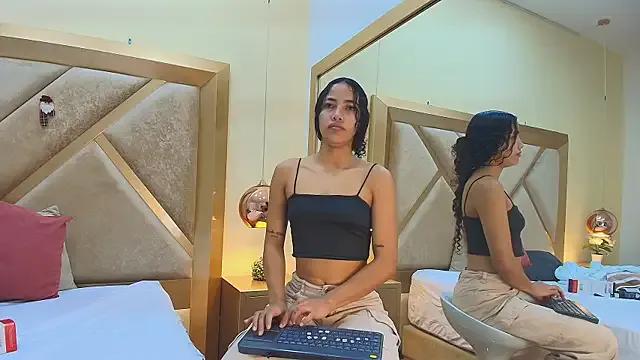 Megan_Siner from StripChat is Freechat