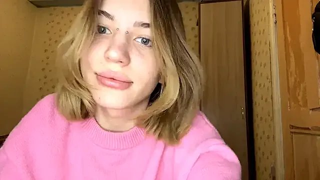 Freechat MelaineAytes on StripChat